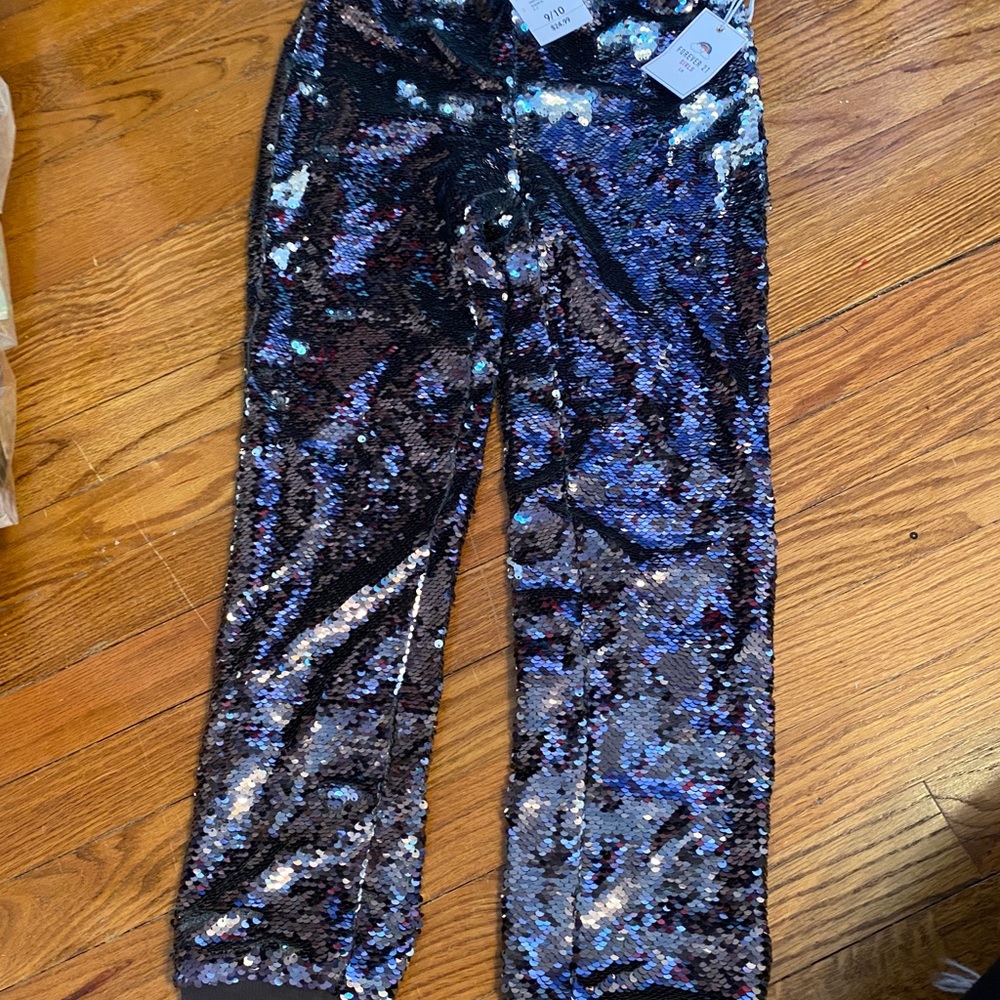 NWT forever 21 sequins joggers